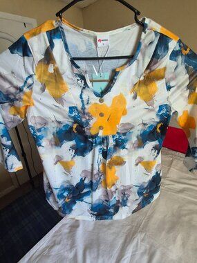 Wiholl Women's Floral Print Blouse, Size Small, New With Tag